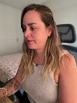 misslulipop online show from March 16, 2025, 8:54 pm