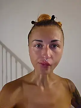 kylie blck online show from August 4, 2026, 1:54 am