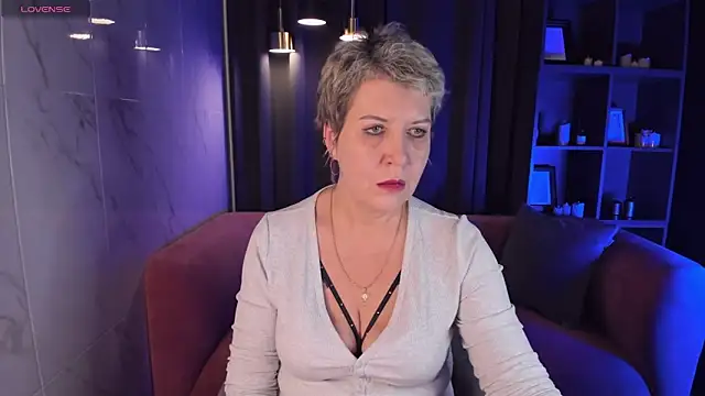 KathySunn online show from February 10, 2025, 1:44 pm