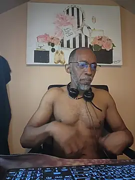 Snapshot of Lonelynudist59 chatting on July 22, 2026, 12:07 pm Lonelynudist59 online show from July 22, 2026, 12:07 pm