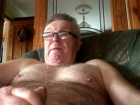 fatstud online show from December 14, 2025, 11:38 am