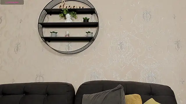 Snapshot of Dylan_Best chatting on February 16, 2026, 9:34 pm Dylan Best online show from February 16, 2026, 9:34 pm