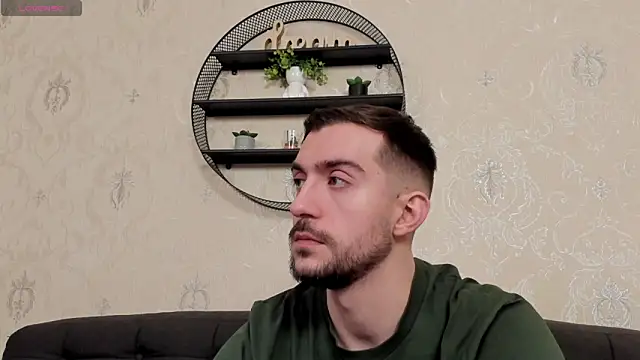 Snapshot of Dylan_Best chatting on February 15, 2026, 2:12 am Dylan Best online show from February 15, 2026, 2:12 am