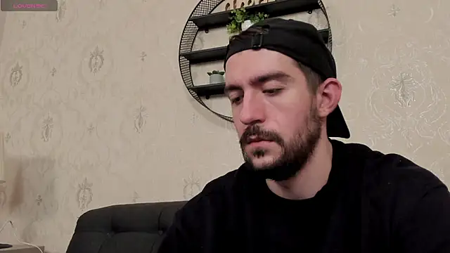 Snapshot of Dylan_Best chatting on March 12, 2026, 2:50 am Dylan Best online show from March 12, 2026, 2:50 am