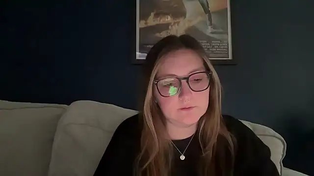 short sweetpea online show from May 11, 2026, 2:18 pm