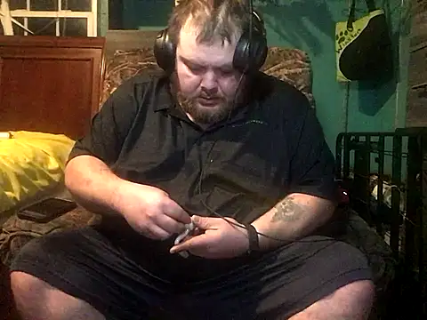 fatdickdaddy448 online show from December 9, 2024, 10:43 am