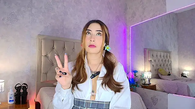 nini love01 online show from November 21, 2025, 4:11 am