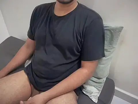 Arjun78877 online show from November 5, 2025, 3:59 pm