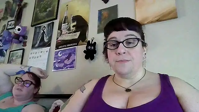 GothyBaby online show from March 13, 2026, 10:59 pm