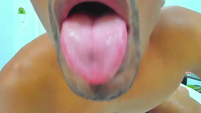 Marco johnsonn online show from September 11, 2025, 2:22 am