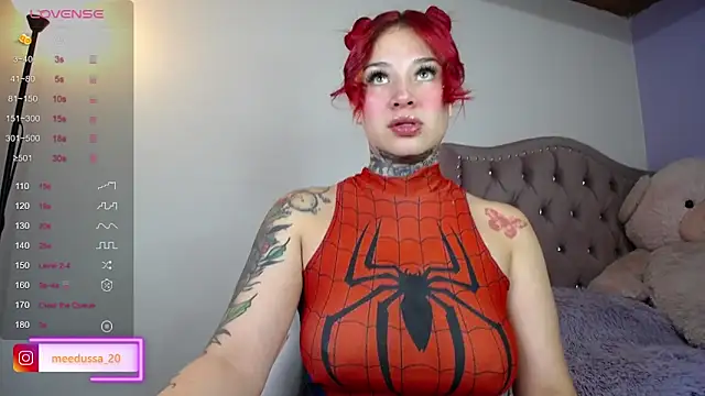 meedussa 20  online show from January 25, 2025, 8:10 am