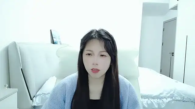 Snapshot of Sunset_glow chatting on March 16, 2026, 2:43 pm Sunset glow online show from March 16, 2026, 2:43 pm