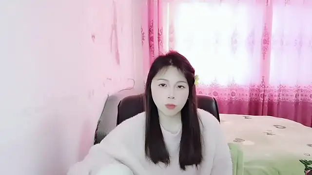 Snapshot of Sunset_glow chatting on February 14, 2026, 9:31 am Sunset glow online show from February 14, 2026, 9:31 am