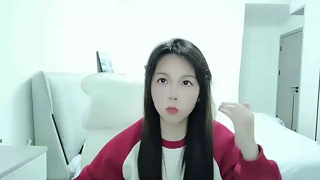 Snapshot of Sunset_glow chatting on March 10, 2026, 2:43 pm Sunset glow online show from March 10, 2026, 2:43 pm