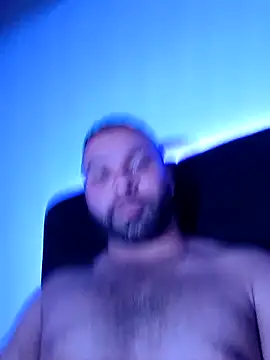 Treboolx online show from May 11, 2026, 3:52 am