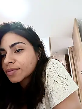 Ivanna2 online show from May 3, 2026, 1:00 am