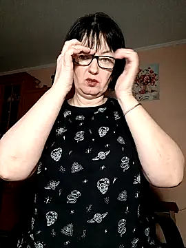 Snapshot of Olivia_5050 chatting on January 17, 2025, 11:18 pm Olivia 5050 online show from January 17, 2025, 11:18 pm