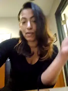 Snapshot of Nikkierosee chatting on March 12, 2025, 2:52 am Nikkierosee online show from March 12, 2025, 2:52 am