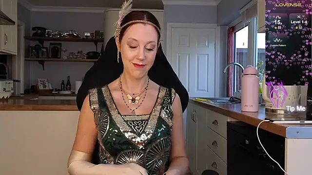 stripmequick online show from October 16, 2025, 9:28 am