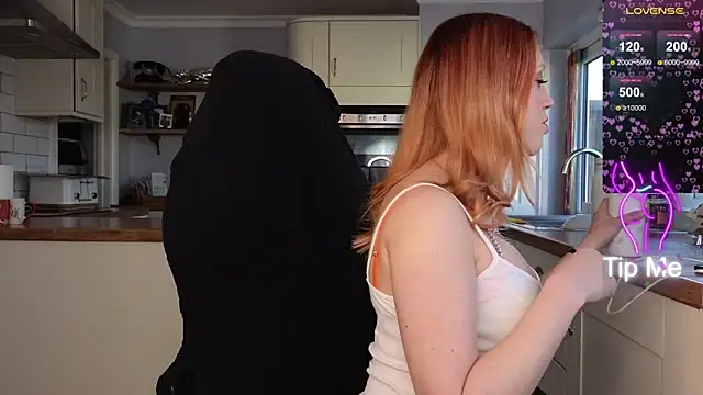 stripmequick online show from March 20, 2025, 4:20 pm