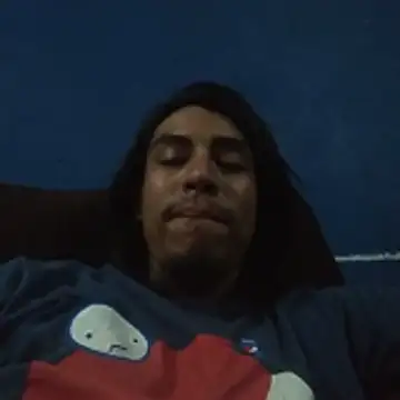 AlexAlejandro13 online show from April 28, 2026, 11:20 pm