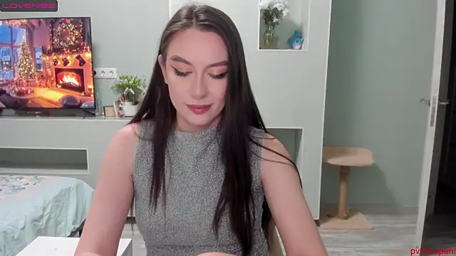 JuliaDiksonX online show from January 12, 2025, 11:36 pm