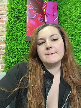 Snapshot of CandyShoopp chatting on February 13, 2026, 5:13 pm CandyShoopp online show from February 13, 2026, 5:13 pm