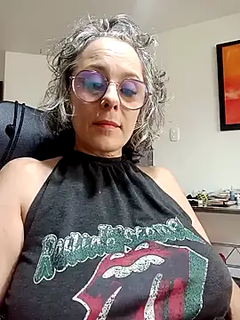 Pinkboobie online show from January 8, 2025, 5:15 pm