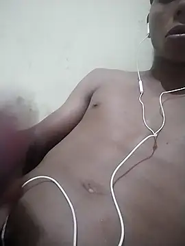 kiddkiekee online show from March 22, 2026, 2:18 pm