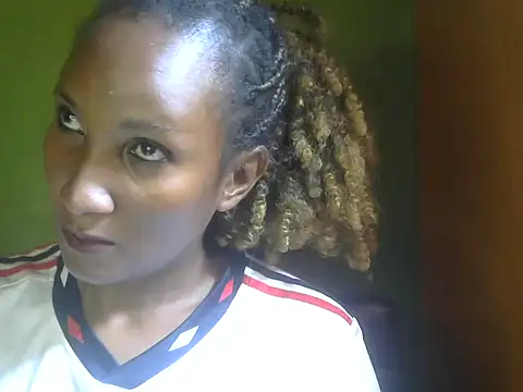 Snapshot of Athena_2019 chatting on July 5, 2026, 7:37 am Athena 2019 online show from July 5, 2026, 7:37 am