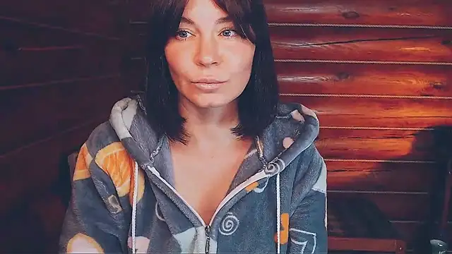 Platina Fox online show from October 5, 2025, 6:37 am