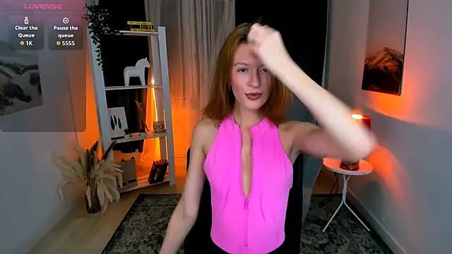 Snapshot of Salme_Sweet chatting on November 8, 2025, 4:10 pm Salme Sweet online show from November 8, 2025, 4:10 pm