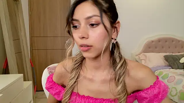 Sensualtease online show from January 25, 2025, 1:32 am