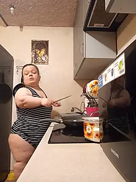 Snapshot of Janiffer_MiMi chatting on March 20, 2025, 1:02 am Janiffer MiMi online show from March 20, 2025, 1:02 am