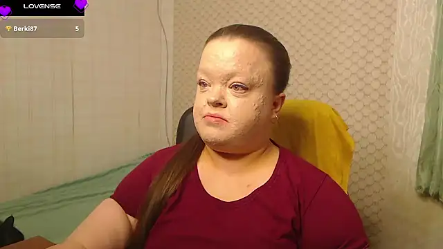 Janiffer MiMi online show from April 3, 2026, 3:29 pm