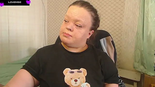 Janiffer MiMi online show from March 2, 2026, 7:37 am