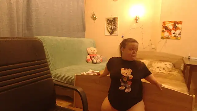 Snapshot of Janiffer_MiMi chatting on February 22, 2025, 9:15 pm Janiffer MiMi online show from February 22, 2025, 9:15 pm