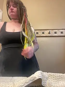 1-800-FUCKYOU online show from October 12, 2025, 5:47 pm