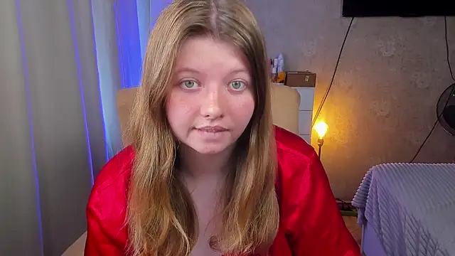 Vivian cutie online show from July 21, 2026, 3:35 pm