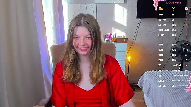 Vivian cutie online show from July 19, 2026, 3:42 pm