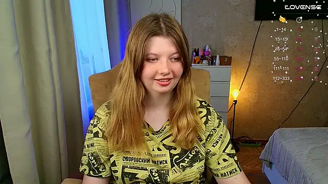 Vivian cutie online show from September 18, 2025, 2:09 pm