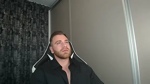 Thori92 online show from October 24, 2025, 5:56 pm