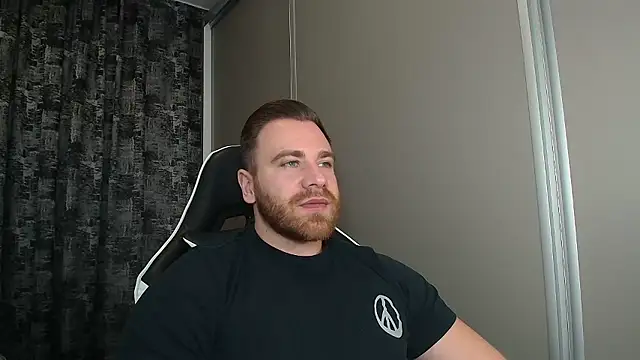 Thori92 online show from January 11, 2026, 2:35 pm