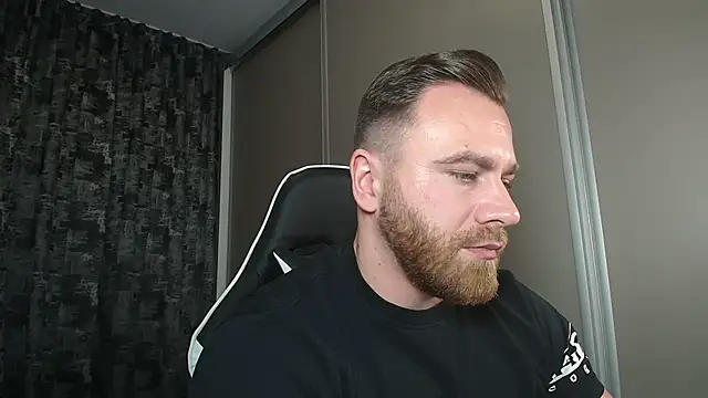 Thori92 online show from March 21, 2025, 8:29 pm