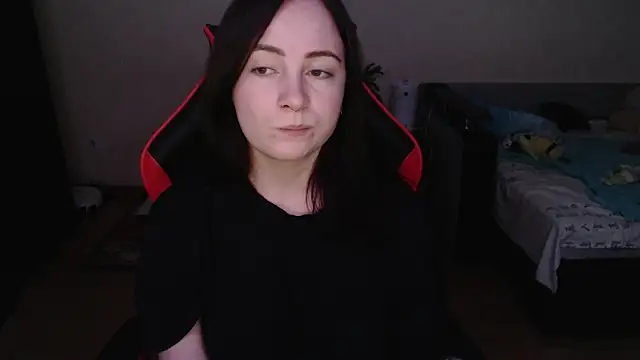 Laralianna online show from November 11, 2025, 12:16 am