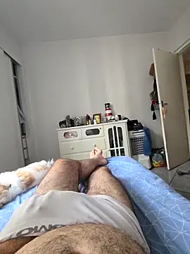 MysterBearMG online show from December 20, 2025, 10:18 am