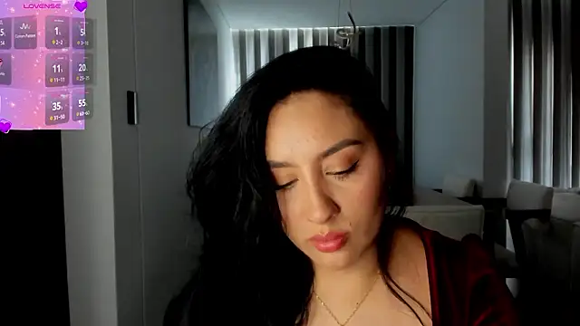 Snapshot of AnushaKumari chatting on February 14, 2026, 5:02 pm AnushaKumari online show from February 14, 2026, 5:02 pm