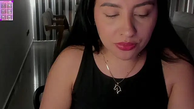 Snapshot of AnushaKumari chatting on March 28, 2026, 3:13 pm AnushaKumari online show from March 28, 2026, 3:13 pm