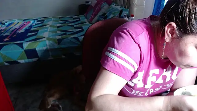 Snapshot of Barbiegomez chatting on November 4, 2025, 7:39 pm Barbiegomez online show from November 4, 2025, 7:39 pm