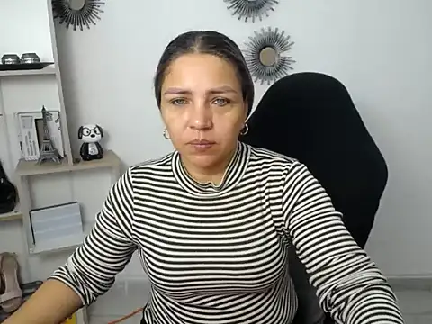 Snapshot of cum_bigass chatting on June 12, 2026, 12:14 pm cum bigass online show from June 12, 2026, 12:14 pm